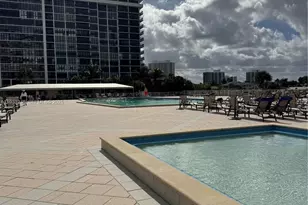 1980 S Ocean Dr, Hallandale Beach, FL 33009 - Photo 33