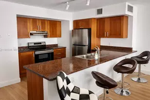 9499 Collins Ave, Surfside, FL 33154 - Photo 5