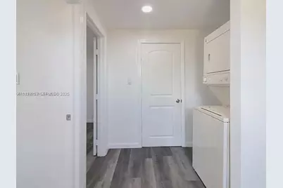 1927 Windsor Ave, West Palm Beach, FL 33407 - Photo 23