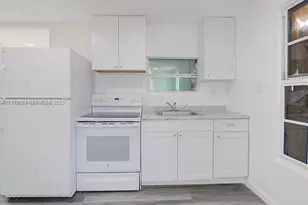 1927 Windsor Ave, West Palm Beach, FL 33407 - Photo 21