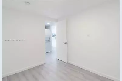 1927 Windsor Ave, West Palm Beach, FL 33407 - Photo 9