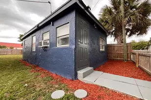 1927 Windsor Ave, West Palm Beach, FL 33407 - Photo 27