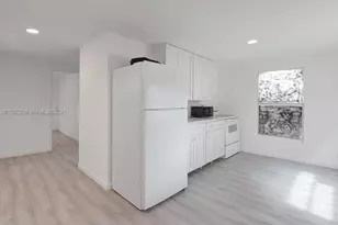 1927 Windsor Ave, West Palm Beach, FL 33407 - Photo 17