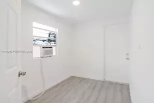 1927 Windsor Ave, West Palm Beach, FL 33407 - Photo 13