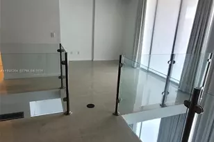 690 SW 1st Ct, Miami, FL 33130 - Photo 15