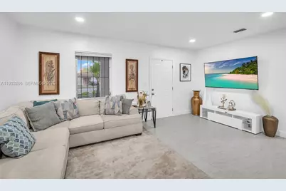 14140 NE 10th Ave, North Miami, FL 33161 - Photo 5