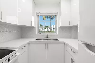 1820 James Ave #2A, Miami Beach, FL 33139 - Photo 13