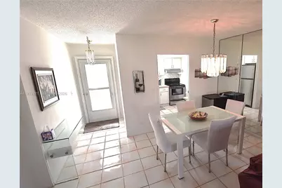 2666 Emory Dr East #F, West Palm Beach, FL 33415 - Photo 7