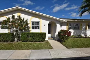 2666 Emory Dr E, West Palm Beach, FL 33415 - Photo 3
