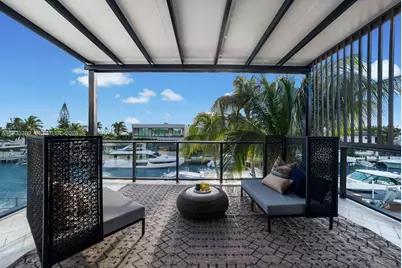 1970 NE 119th Rd, North Miami, FL 33181 - Photo 33