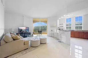 3001 NE 185th St, Aventura, FL 33180 - Photo 9