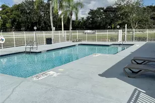 643 Vista Isles Dr, Sunrise, FL 33325 - Photo 23