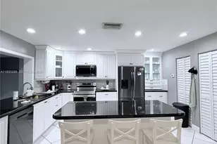 4341 Coral Springs Dr, Coral Springs, FL 33065 - Photo 3