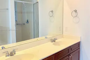 218 SW 6th Pl, Pompano Beach, FL 33060 - Photo 15