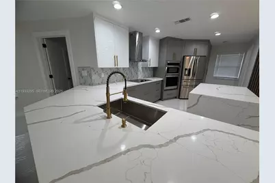 1218 NW 111th Ave, Coral Springs, FL 33071 - Photo 21