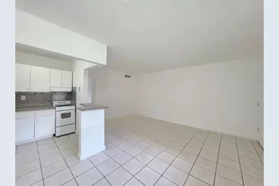 1330 W 54th St #108C, Hialeah, FL 33012 - Photo 7