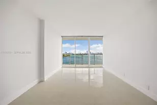 7601 E Treasure Dr, North Bay Village, FL 33141 - Photo 17