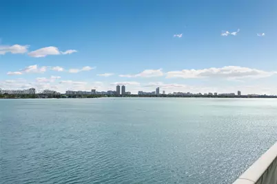 7601 E Treasure Dr #1119, North Bay Village, FL 33141 - Photo 5