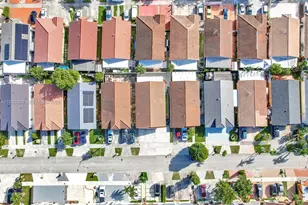 7685 W 30th Ln, Hialeah, FL 33018 - Photo 13