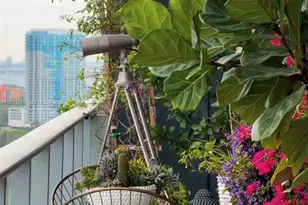 16385 Biscayne Blvd, North Miami Beach, FL 33160 - Photo 23