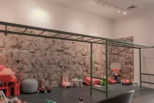 16385 Biscayne Blvd, North Miami Beach, FL 33160 - Photo 59