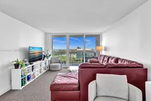 100 Bayview Dr, Sunny Isles Beach, FL 33160 - Photo 5