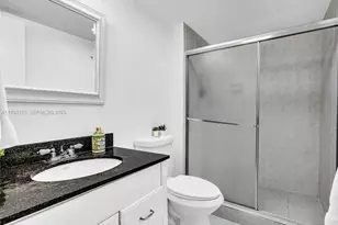 100 Bayview Dr, Sunny Isles Beach, FL 33160 - Photo 13