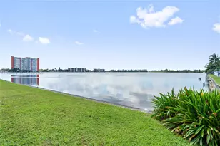 1300 NE 191st St, Miami, FL 33179 - Photo 33