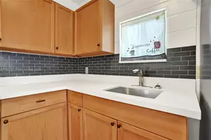 249 SW 4th St, Dania Beach, FL 33004 - Photo 23