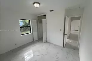 1763 Lauderdale Manor Dr, Fort Lauderdale, FL 33311 - Photo 9