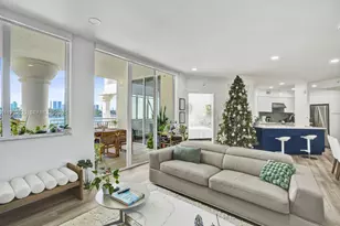 1 Century Ln, Miami Beach, FL 33139 - Photo 3