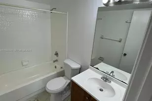 1016 Twin Lakes Dr, Coral Springs, FL 33071 - Photo 29