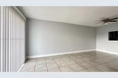 8020 Fairview Dr #108, Tamarac, FL 33321 - Photo 3