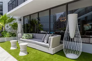 1005 Spring Garden Rd, Miami, FL 33136 - Photo 9