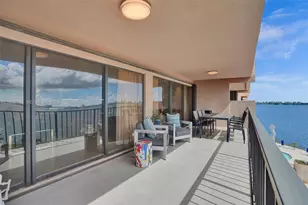 1800 NE 114th St, Miami, FL 33181 - Photo 25