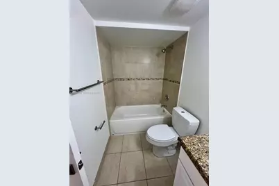 8180 Geneva Ct #531, Doral, FL 33166 - Photo 19