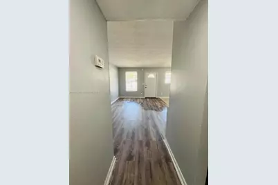 4502 Friden Dr Jacksonville, Jacksonville, FL 32209 - Photo 7