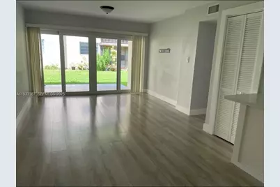 8893 Fontainebleau Blvd #103, Miami, FL 33172 - Photo 1