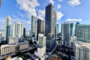 45 SW 9th St, Miami, FL 33130 - Photo 3