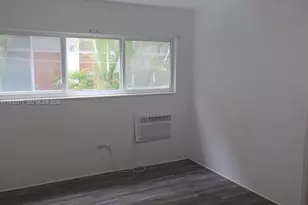 6950 Byron Ave, Miami Beach, FL 33141 - Photo 7