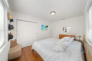 272 NW 42nd St, Miami, FL 33127 - Photo 9