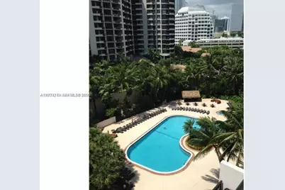 540 Brickell Key Dr #925, Miami, FL 33131 - Photo 3