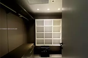 5255 Collins Ave, Miami Beach, FL 33140 - Photo 29