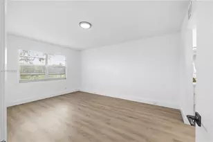 1101 SW 128th Terrace, Pembroke Pines, FL 33027 - Photo 15