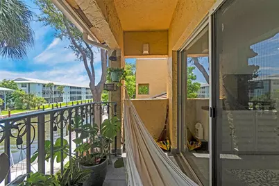 1105 Lake Shore Dr #202, Lake Park, FL 33403 - Photo 29