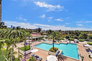 1000 E Island Blvd, Aventura, FL 33160 - Photo 3