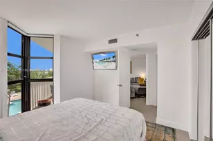 1000 E Island Blvd, Aventura, FL 33160 - Photo 9