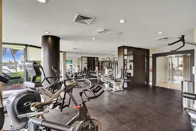 1000 E Island Blvd #503, Aventura, FL 33160 - Photo 39