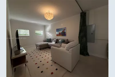 5371 N Bay Rd, Miami Beach, FL 33140 - Photo 13