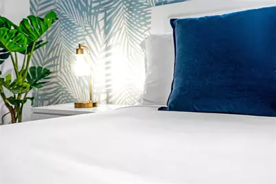 437 NE 107th St, Miami, FL 33161 - Photo 17